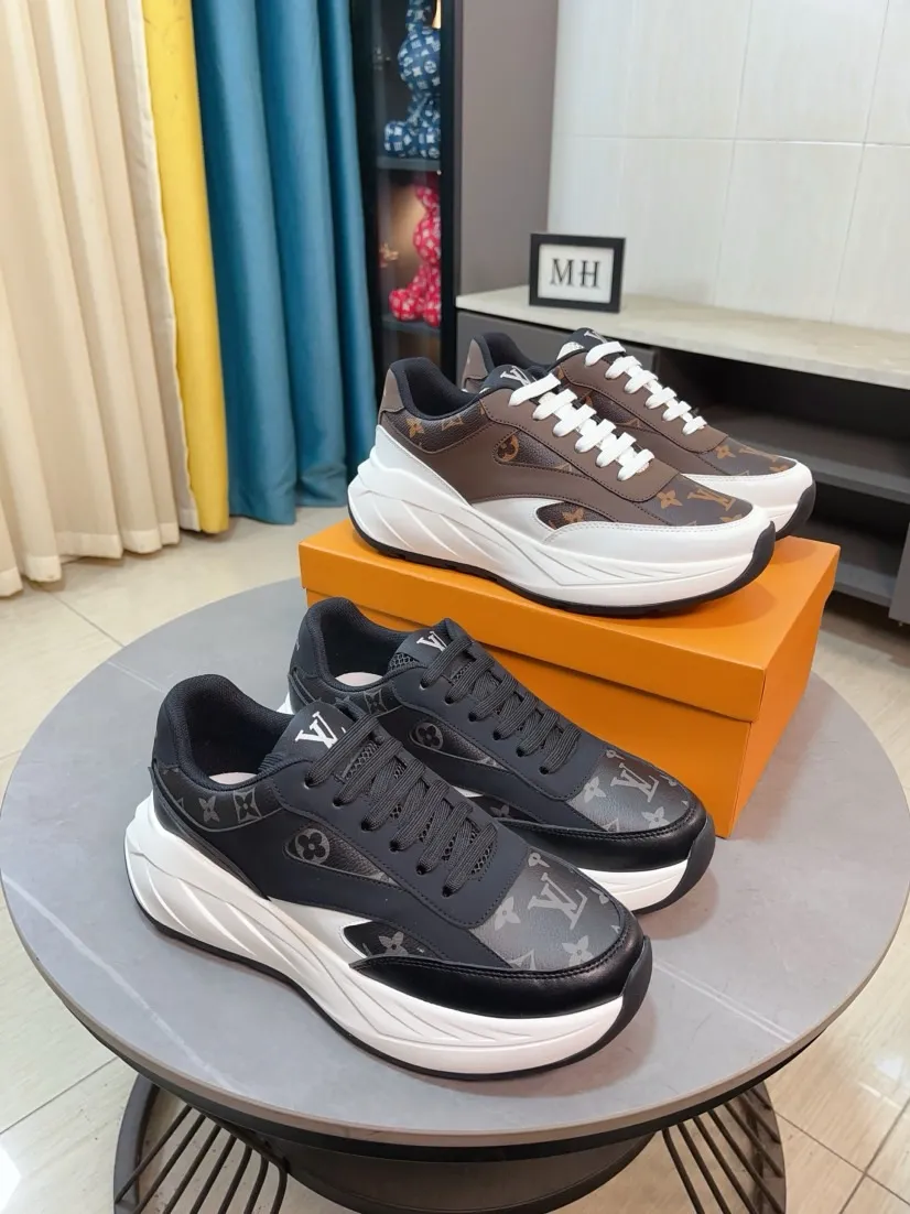 Men's shoes💰438🌹🌹[LV]🌹High-end brand of men's shoes: Official website 1:1 Latest masterpiece: The upper is made of Italian imported first-layer cowhide with special materials➕Full genuine leather lining🔥, making walking more convenient and comfortable! Exclusive new style, stunning work [color]! Create a fashionable personality to set off your uniqueness! A must-have for trendy men! Classic🔥Number: 38-44